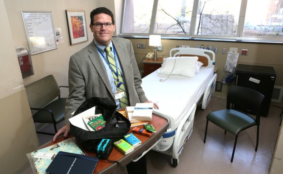 Todd Havens participates in the Vanderbilt Vigil Volunteers program, which pairs volunteers with dying patients who have no family members or friends with them. (photo by Anne Rayner)