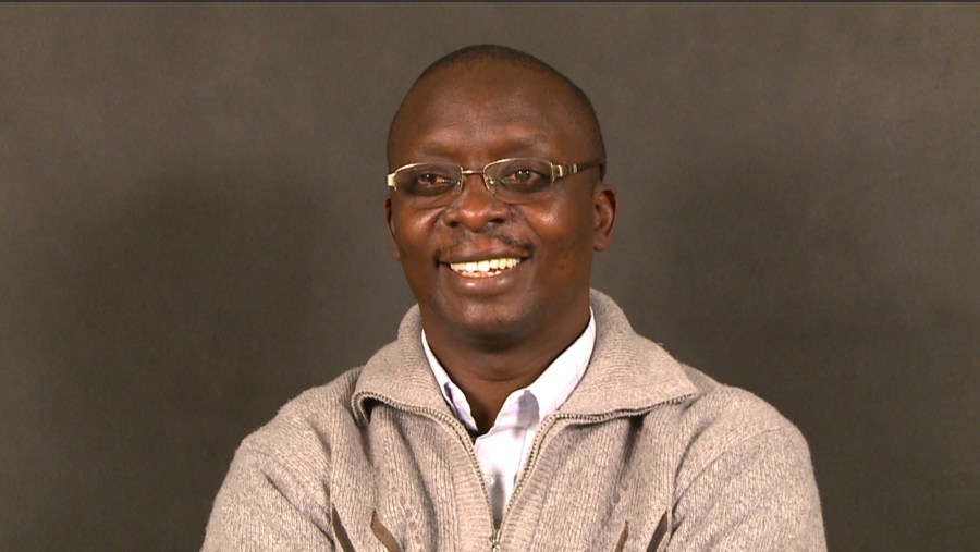 Peter Nthumba, M.D., is mentoring Vanderbilt surgical residents at Kijabe Hospital in Kenya.