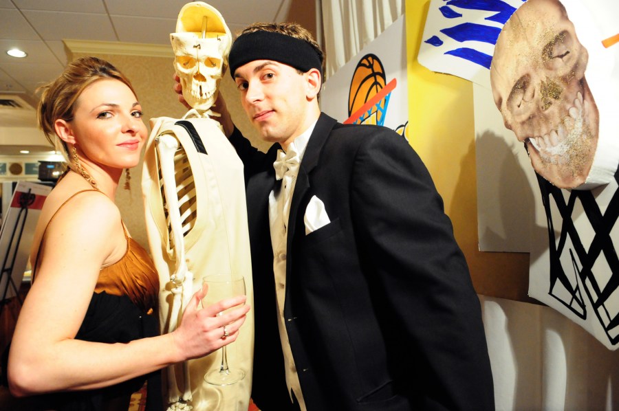 Third-year VUSM student David Silvestri and Julie Visselli pose with the skeleton at Saturday’s Cadaver Ball. (photo by Mary Donaldson)