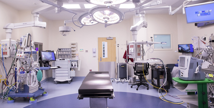 The newly renovated operating room 12 at Monroe Carell Jr. Children’s Hospital at Vanderbilt is primarily used for cardiac surgery. (photo by Susan Urmy)