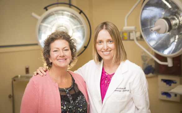 Patient Shawn Morgan, left, here with Leora Horn, M.D., M.Sc., is taking part in a Phase 3 clinical trial of a lung cancer therapy at Vanderbilt-Ingram Cancer Center. (photo by Susan Urmy)