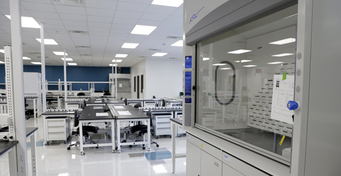 Laboratory employees get an early look at new facility