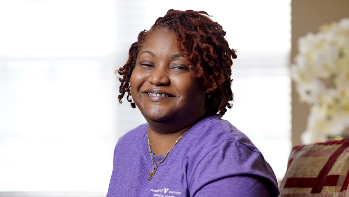 Kanisha Sizemore, CPhT, who works in the Transplant Pharmacy, recently celebrated the 18th anniversary of her own transplant.