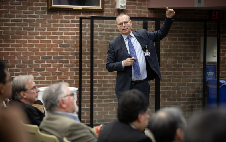 Jeff Balser, MD, PhD, speaks during the spring faculty meeting. (photo by Erin O. Smith)