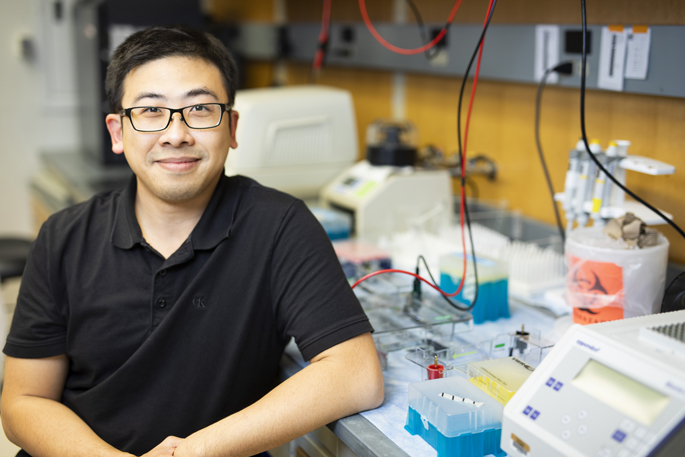 Wenhan Zhu, PhD, recently received a research award from the G. Harold and Leila Y. Mathers Foundation.