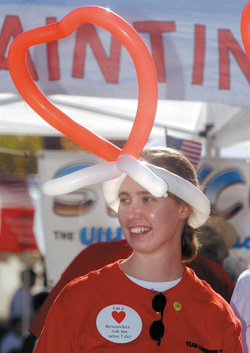 Laurie Earls, a researcher in Heidi Hamm's lab, wears her heart on her head at the walk. (photo by Dana Johnson)