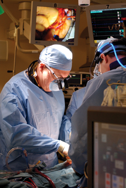 John Byrne, M.D., performs surgery in VUMC’s new Hybrid OR/Cath Lab.
photo by Dana Johnson