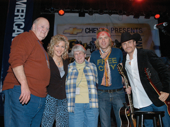 From left, Don Darnell, Lisa Harless of AmSouth Bank, Margaret Darnell, Big Kenny and John Rich. The Darnells were presented a truck by Chevrolet, one of the sponsors of this year’s event.
photo by Alan Mayor