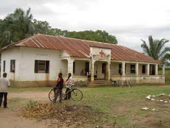 Vanderbilt’s Mozambique program will expand to new areas, such as the Namagoa Health Center, in the District of Lugela, that is being refurbished and is expected to open early next year. (photo by Paulo Pires)